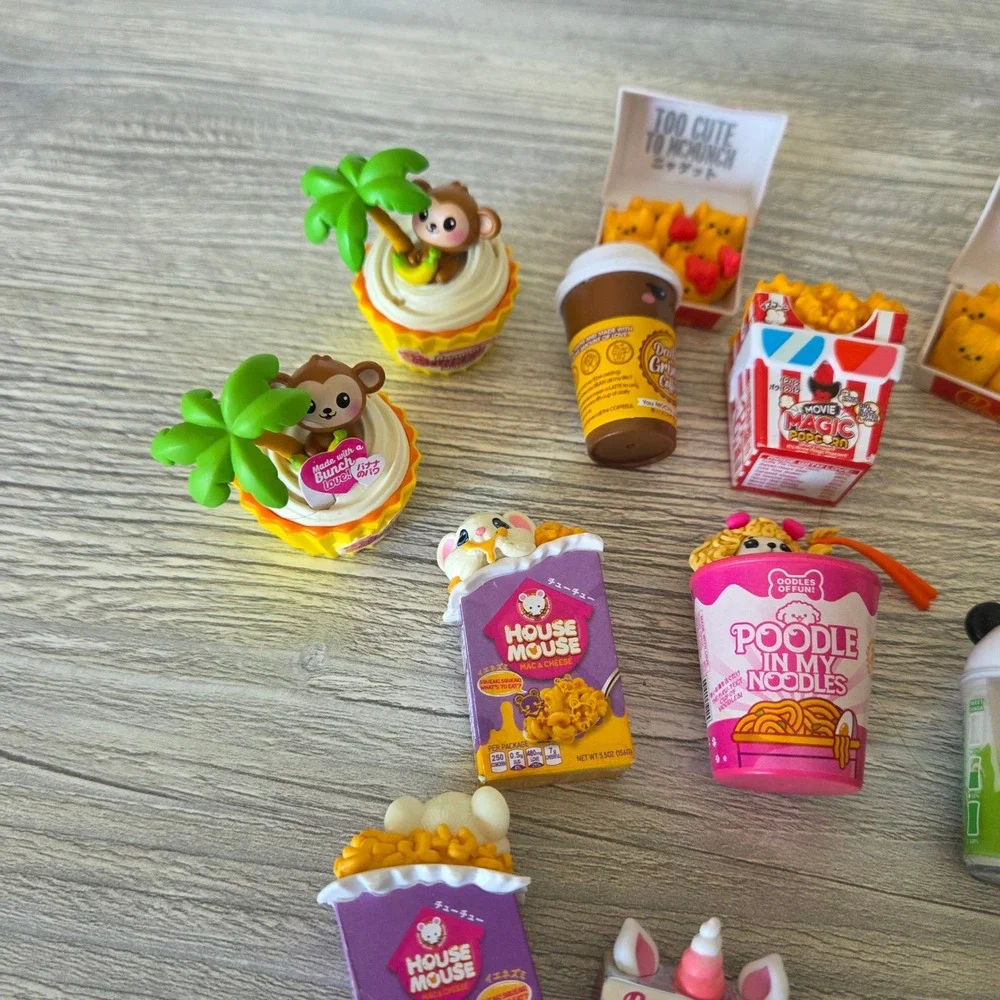 Zuru Mini Brands Kawaii Food Lot Multicolor Miniature Collectibles Unisex Mini
